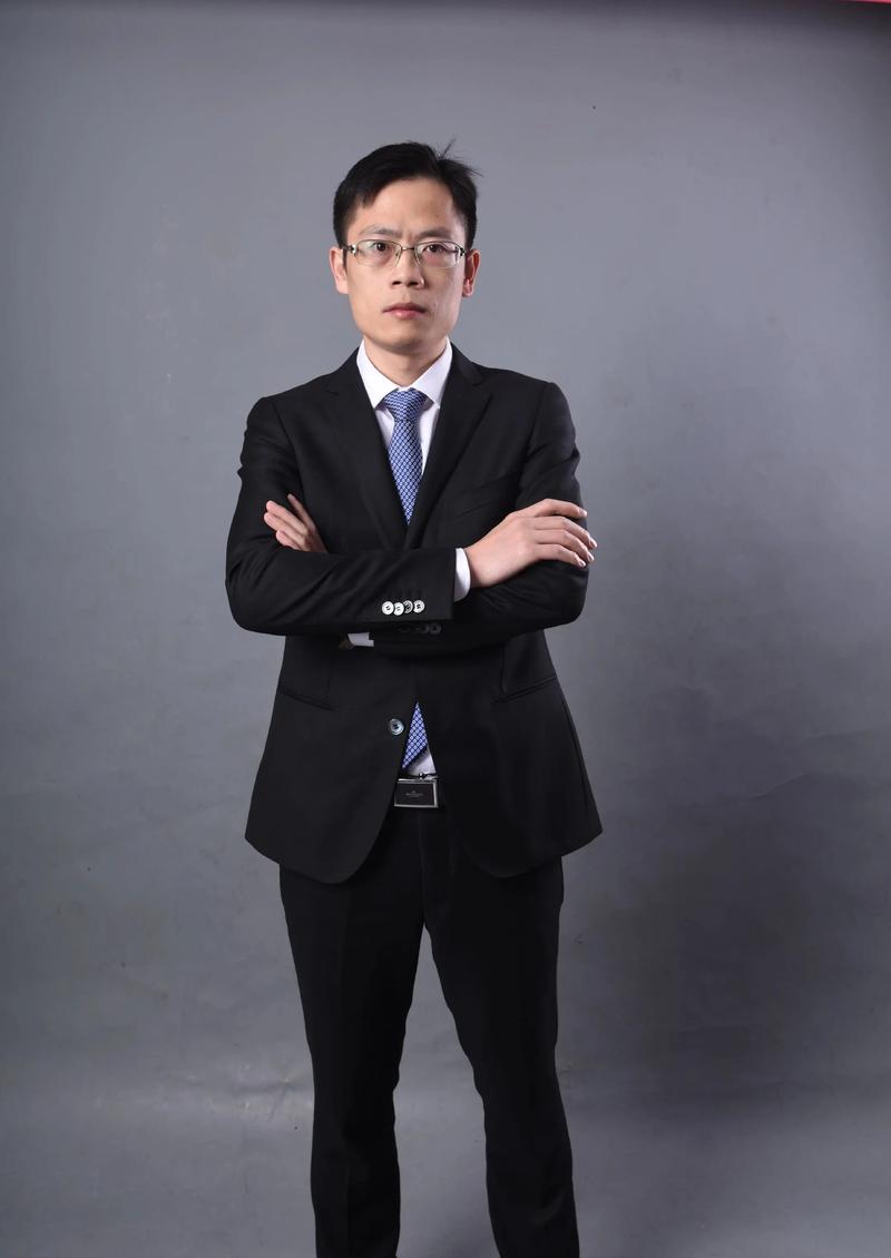 傅女士